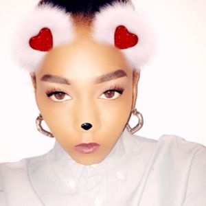 Meet your Posher, Natajha